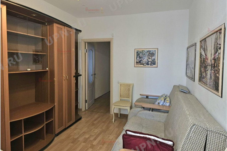 3-комн квартира мехренцева, 46