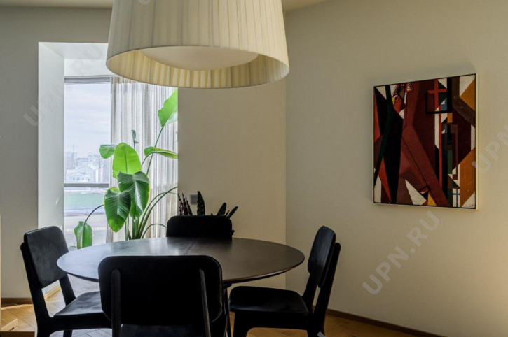 3-комн квартира никонова, 18