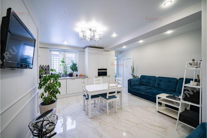 3-комн квартира громова, 28