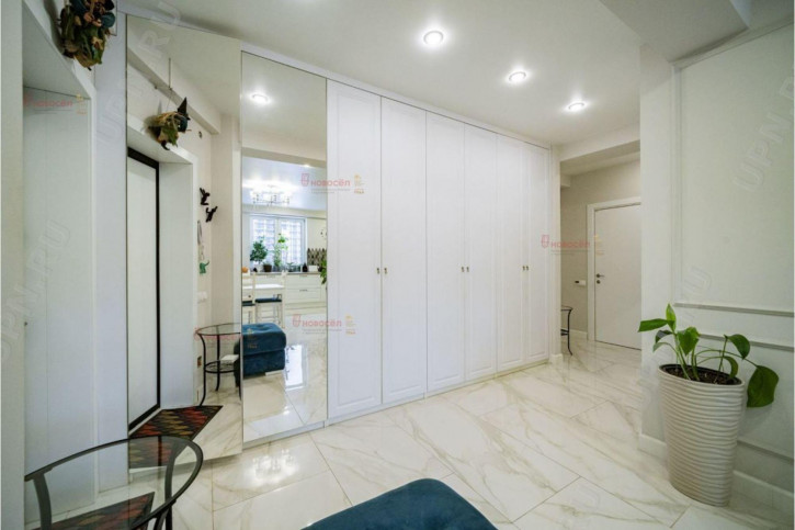 3-комн квартира громова, 28