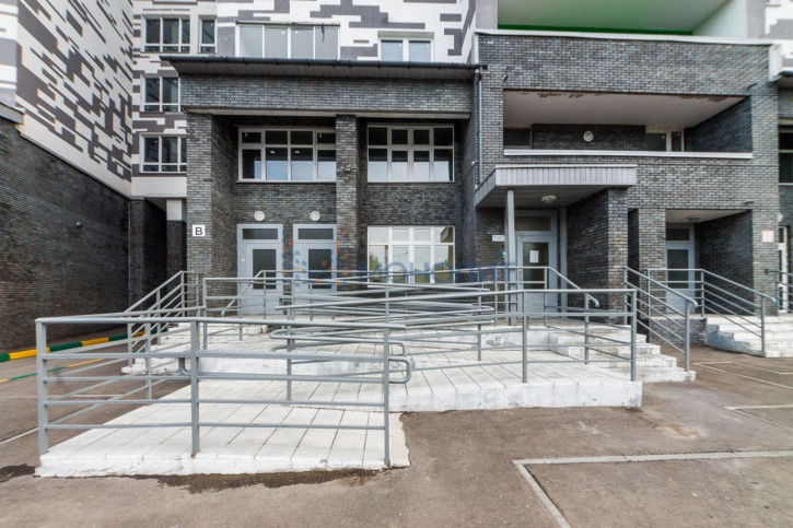 3-комн квартира Лысогорская ул, 89к2