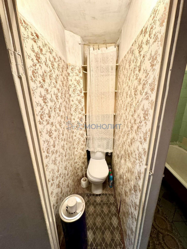 3-комн квартира Кировская ул, 4