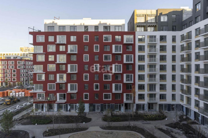 3-комн квартира Газовиков, 40