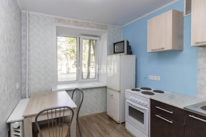 1-комн квартира Щорса, 8