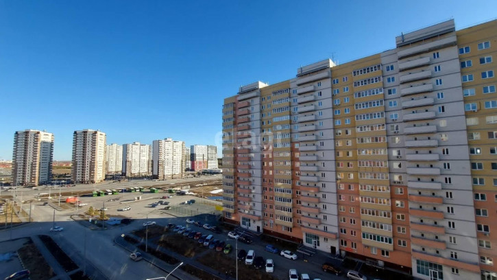 1-комн квартира Созидателей, 10
