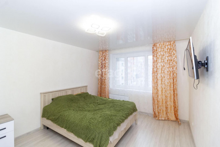 3-комн квартира Кремлевская, 110/2