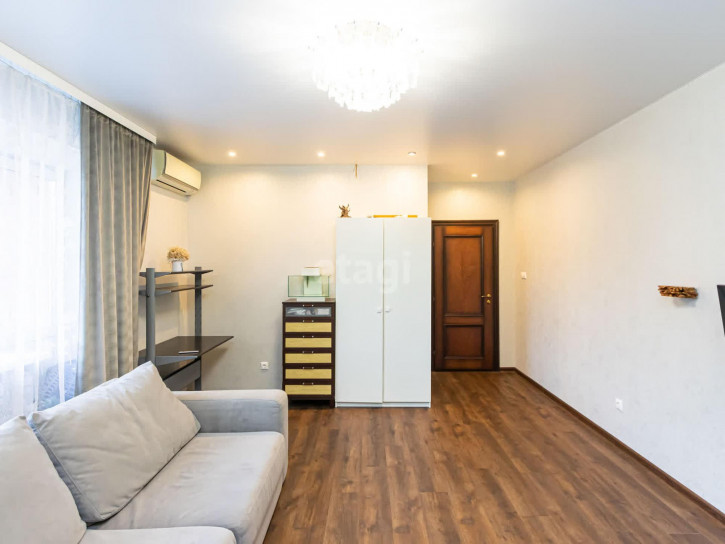 3-комн квартира Московский тракт, 88
