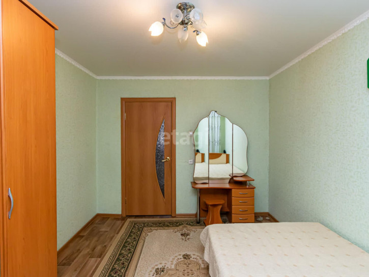 3-комн квартира Демьяна Бедного, 102