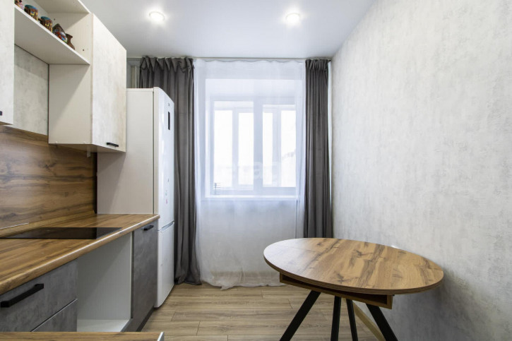 2-комн квартира Елизарова, 74