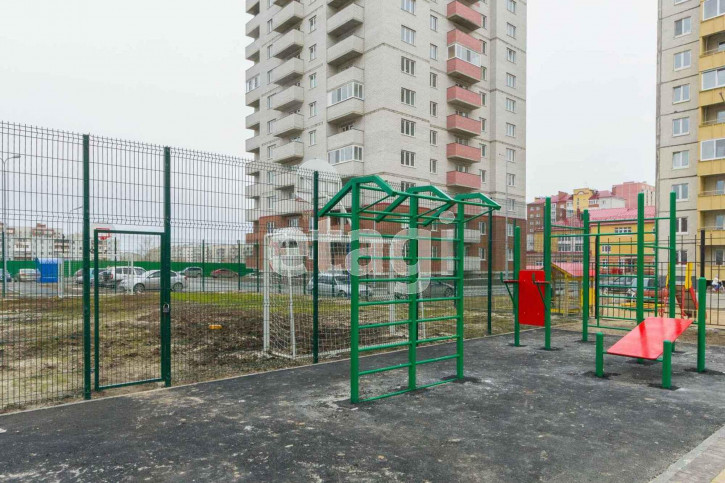 3-комн квартира Широтная, 211/1