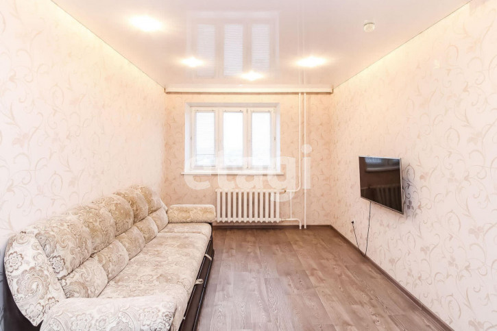 3-комн квартира Судоремонтная, 31