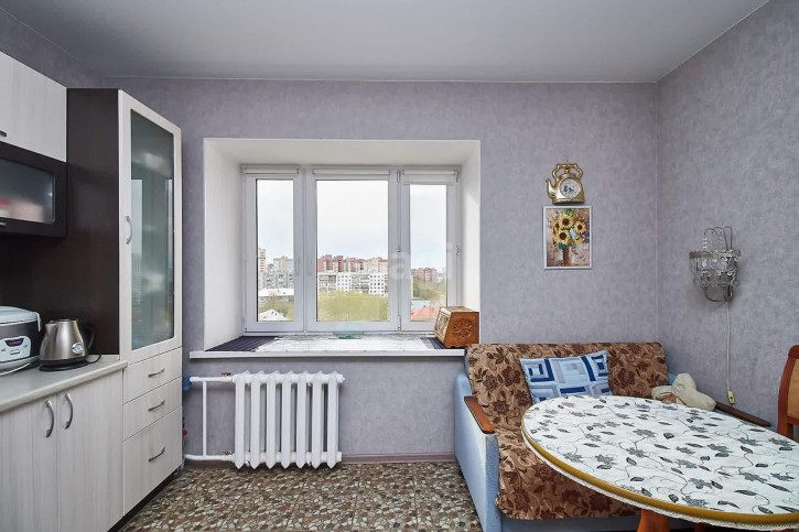 2-комн квартира Промышленная, 18