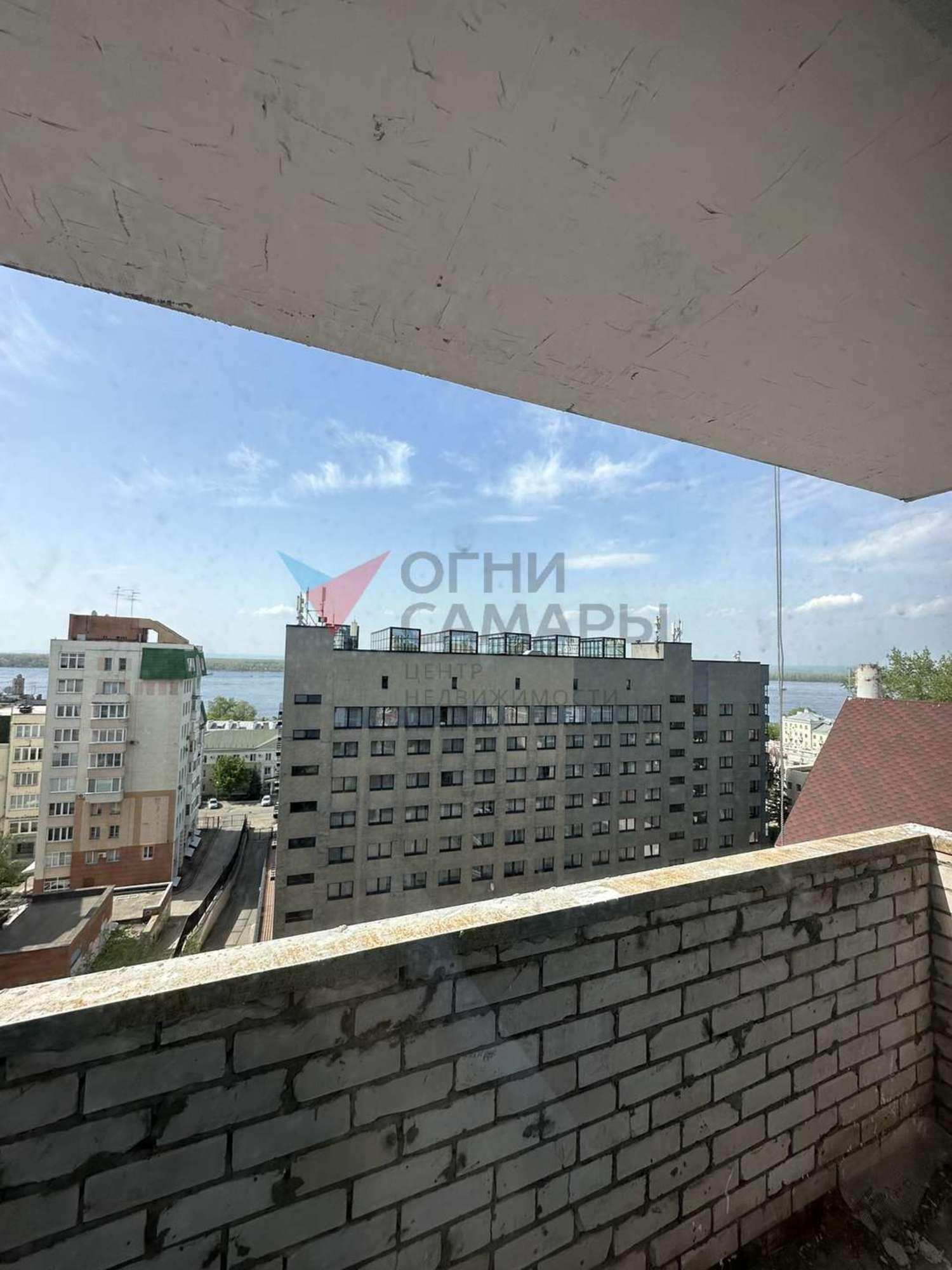 Купить квартиру за 19 083 600 рублей на Степана Разина улица, 114