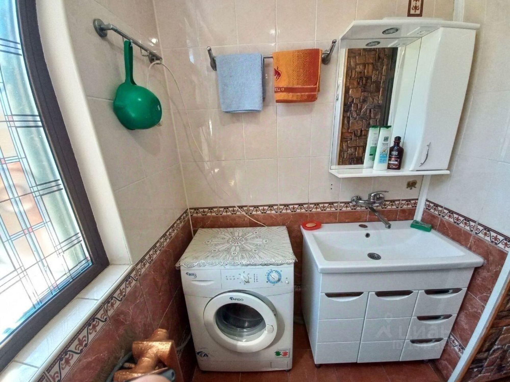 Сдать дачу, дом, коттедж за 30 000 рублей на улица Демышева, 124
