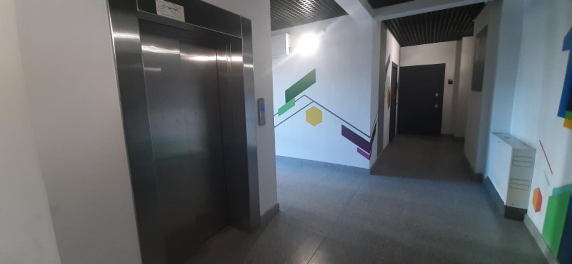 Купить квартиру за 5 421 000 рублей на Розы Люксембург, 3
