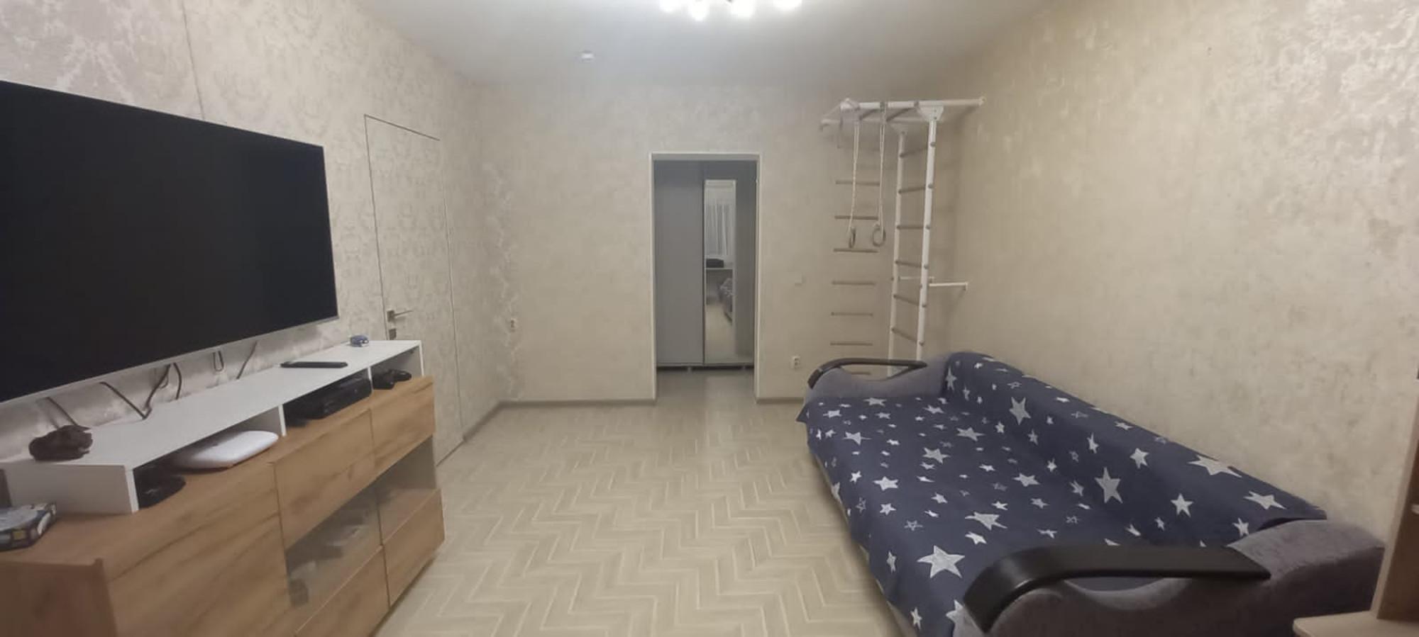 Купить квартиру за 6 500 000 рублей на пер. Академика Алексея Окладникова, 11