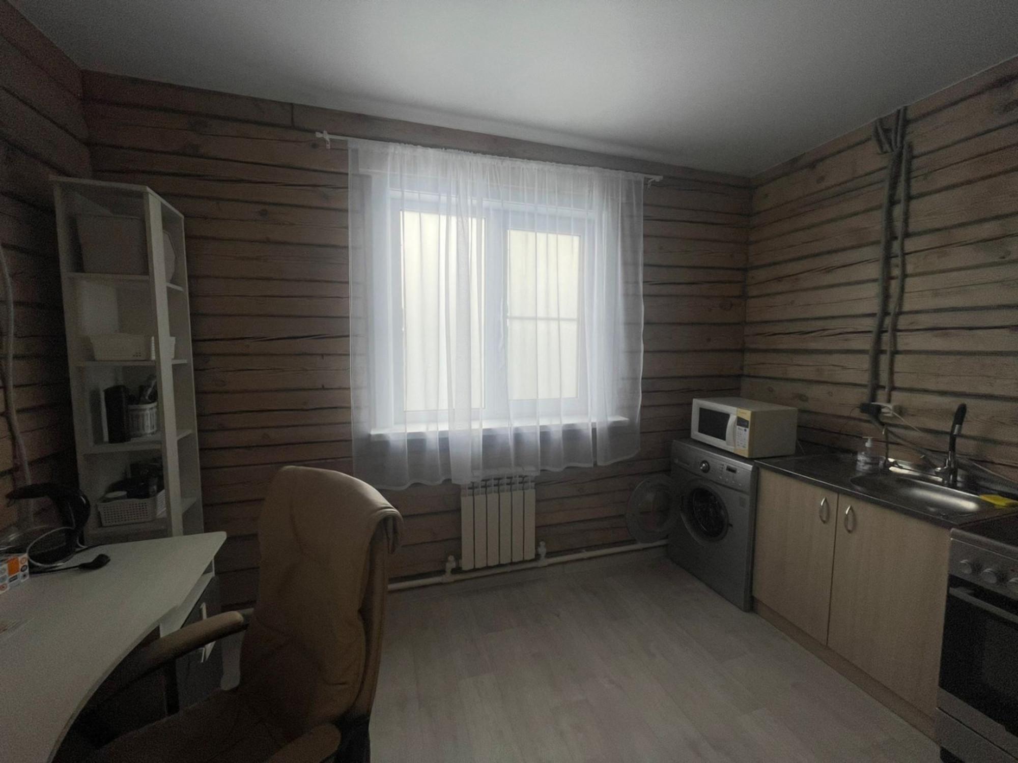 Купить дачу, дом, коттедж за 3 200 000 рублей на Изумрудная, 8