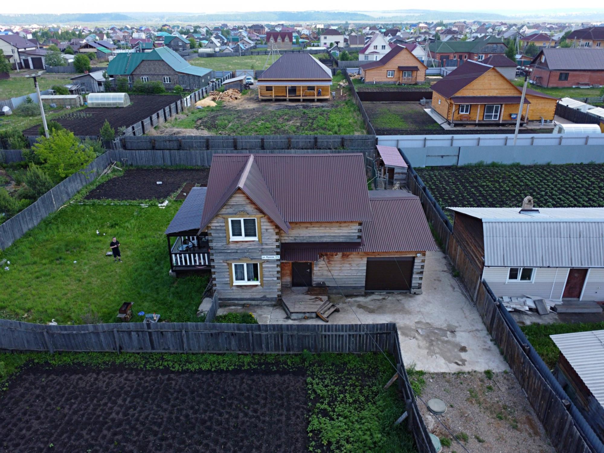 Купить дачу, дом, коттедж за 4 350 000 рублей на Лунная, 37а
