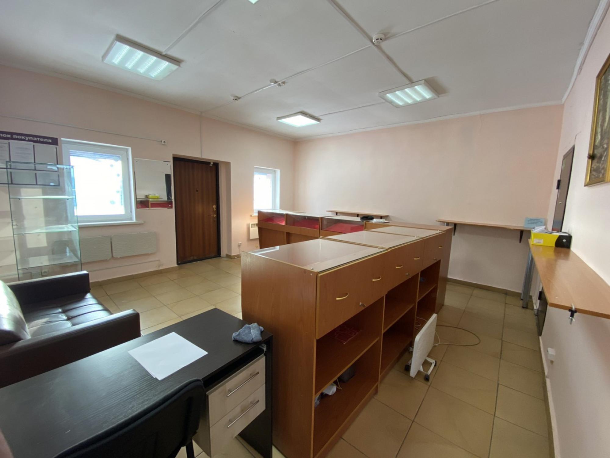 Купить офис, помещение под офис за 1 200 000 рублей на Борсоева, 8