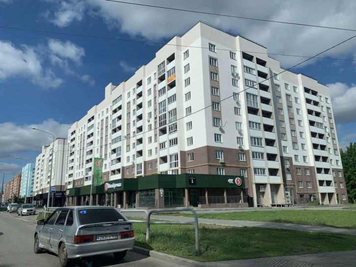 3-комн квартира Николая Баженова улица, 1