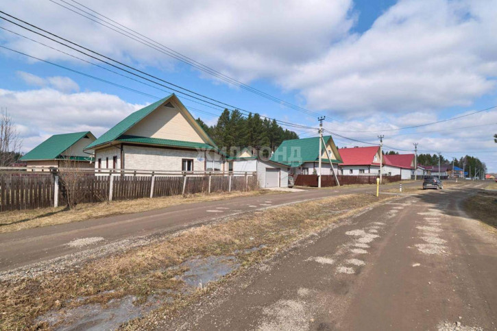 Коттедж/дом Магистральная улица, д.135