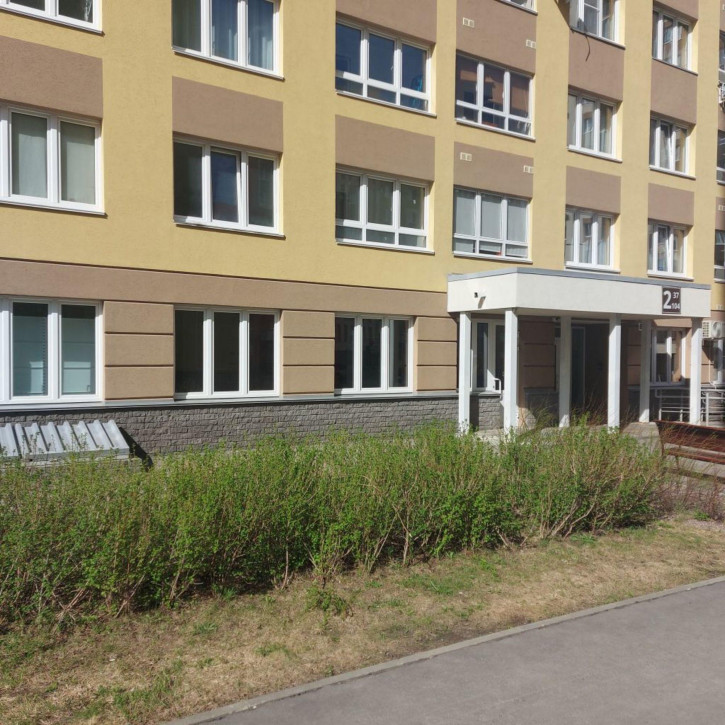 Торговое помещение Романтиков ул, 10