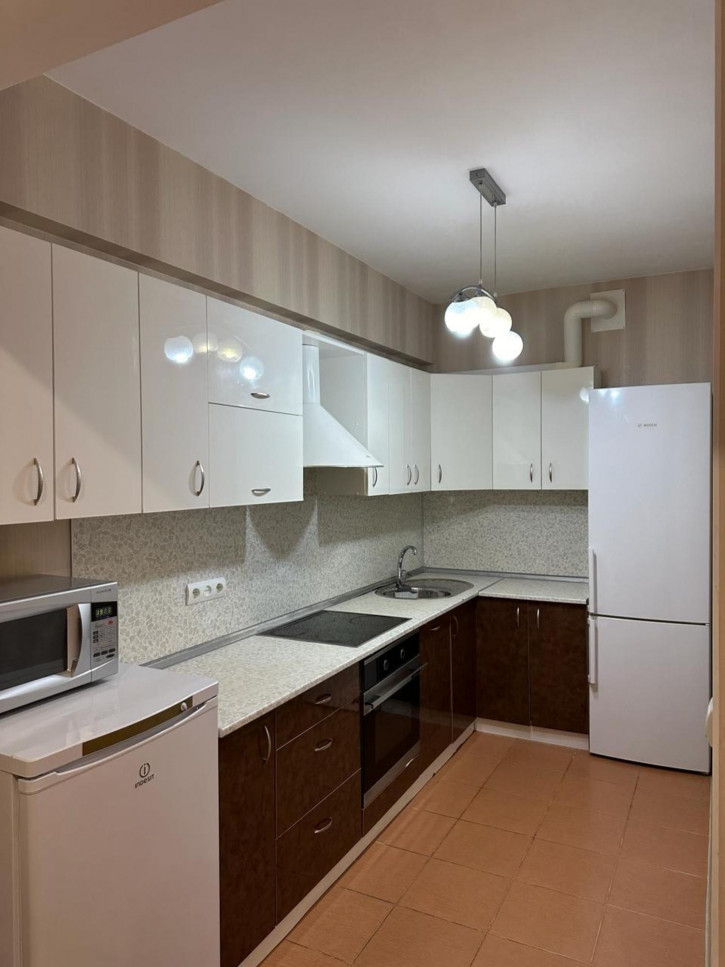 2-комн квартира Ядринцева, 90