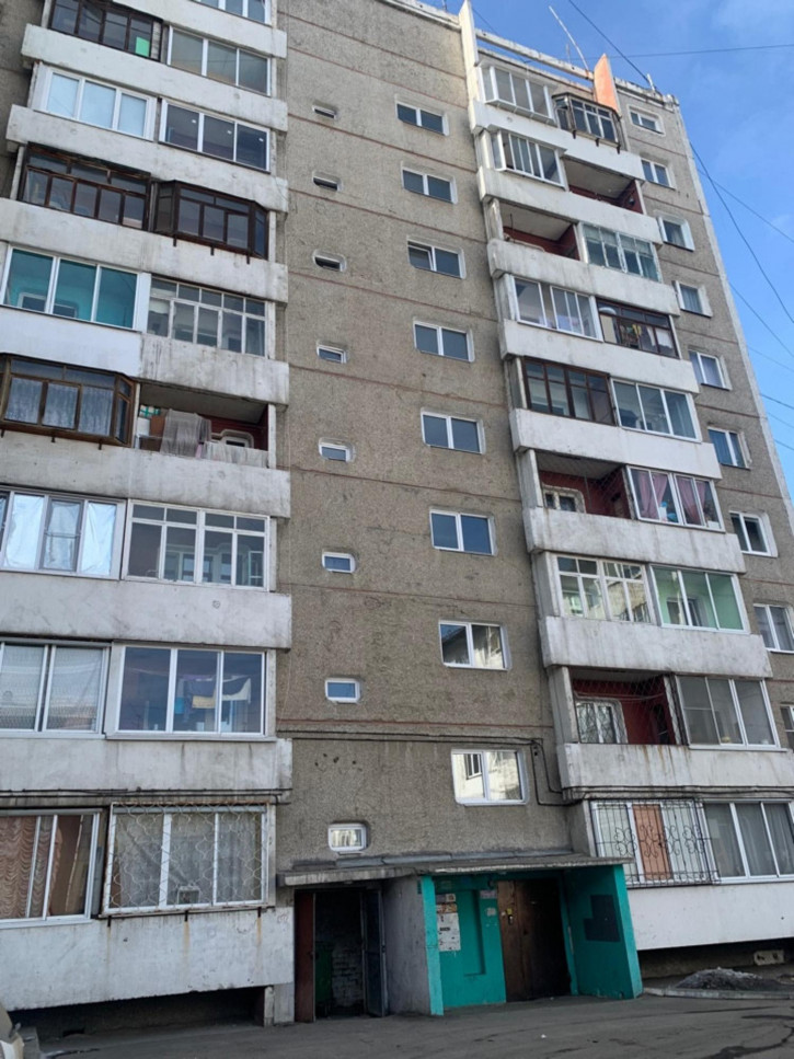 2-комн квартира Байкальская, 216а