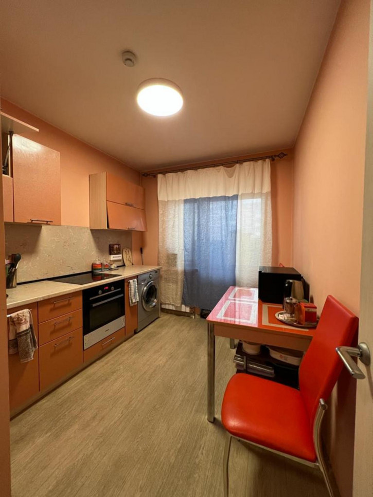1-комн квартира Баррикад, 62/10