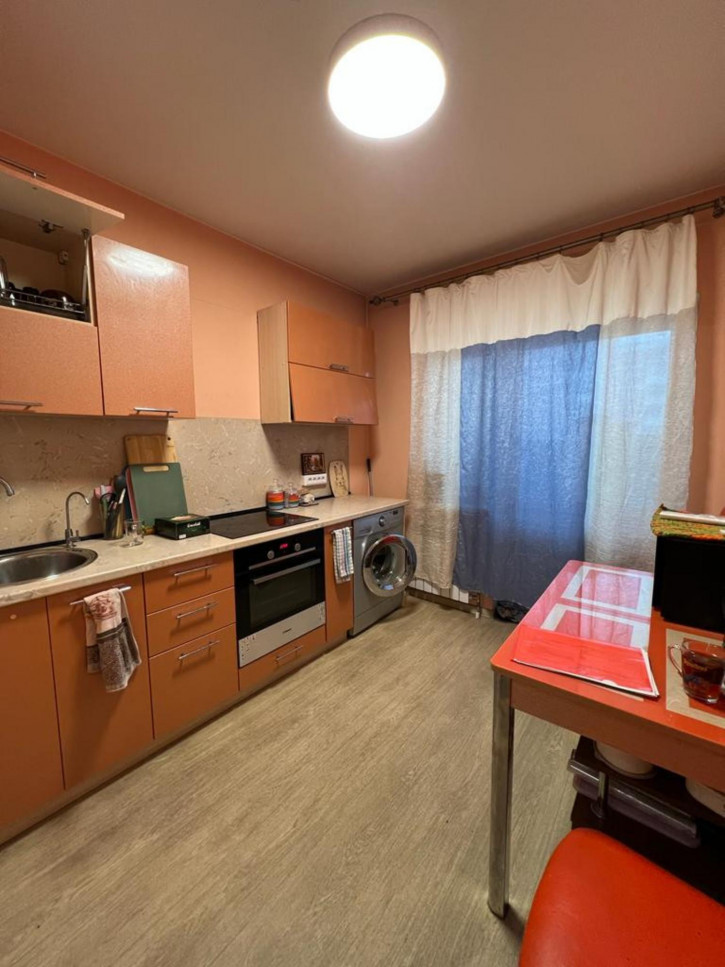 1-комн квартира Баррикад, 62/10