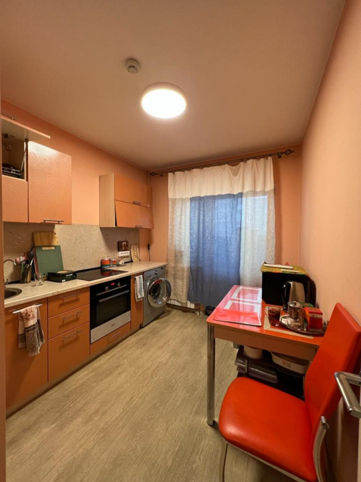 1-комн квартира Баррикад, 62/10