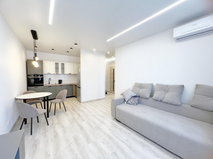 2-комн квартира Набережная Иркута, 21
