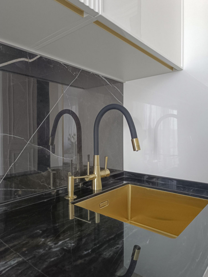 2-комн квартира Трилиссера, 18б