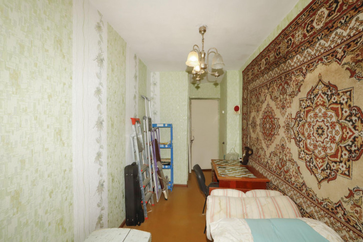 3-комн квартира Советская, 81