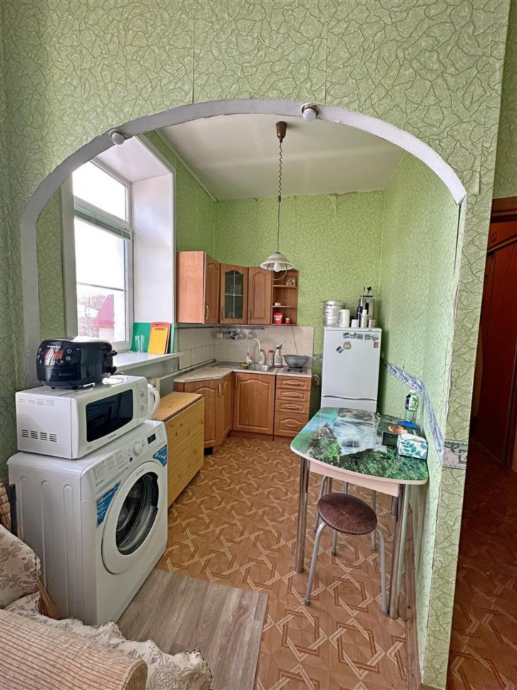 1-комн квартира Красноказачья, 9