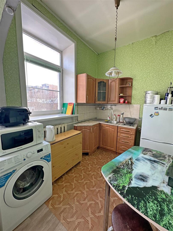 1-комн квартира Красноказачья, 9