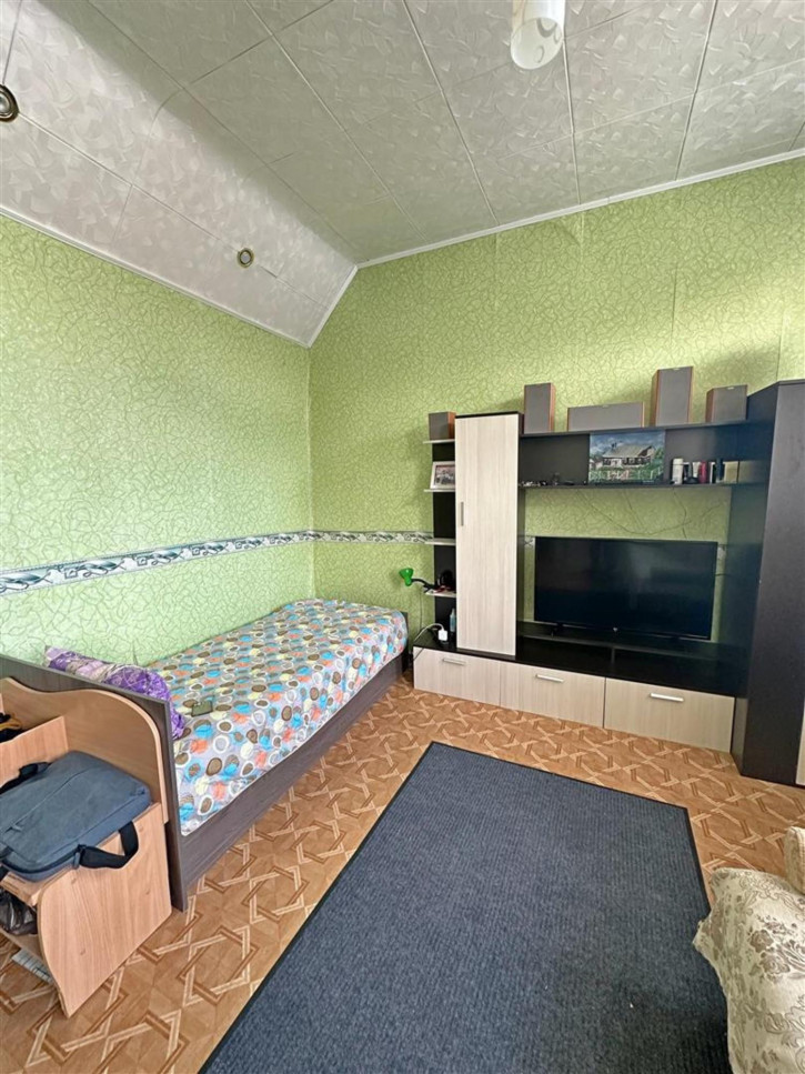 1-комн квартира Красноказачья, 9