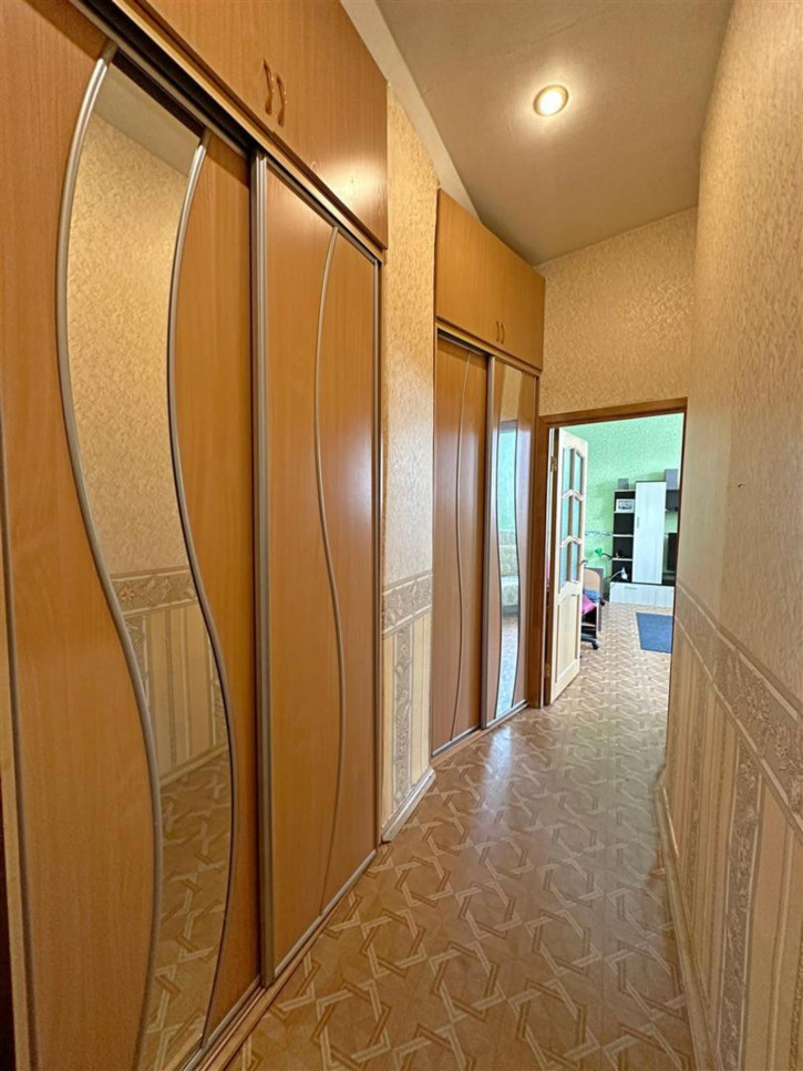 1-комн квартира Красноказачья, 9