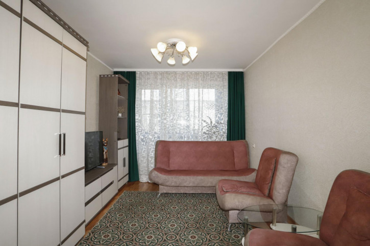 2-комн квартира Ярославского, 270