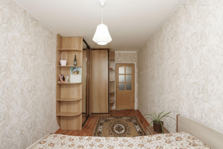 2-комн квартира Ярославского, 270