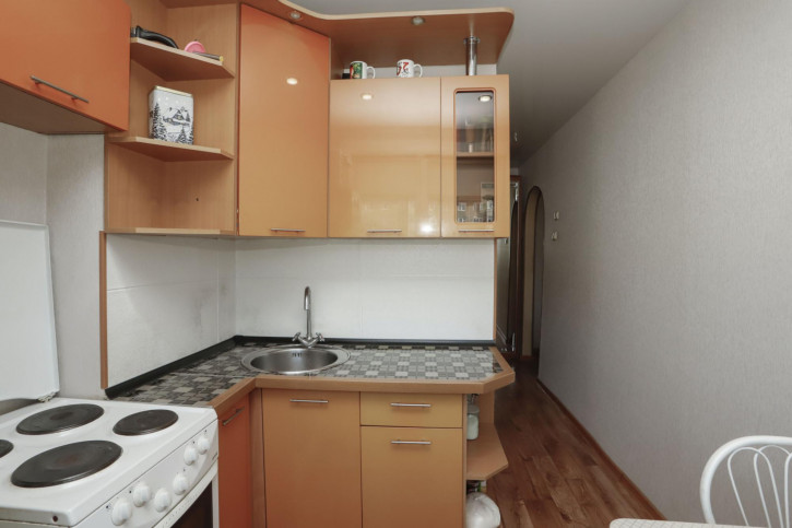 2-комн квартира Ярославского, 270