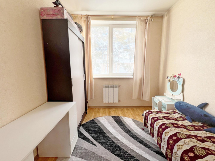 2-комн квартира п. Зеленый Берег, 12
