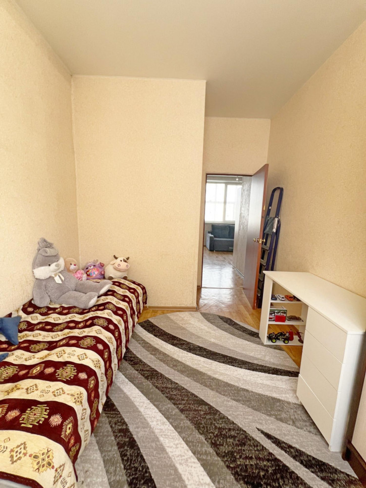 2-комн квартира п. Зеленый Берег, 12