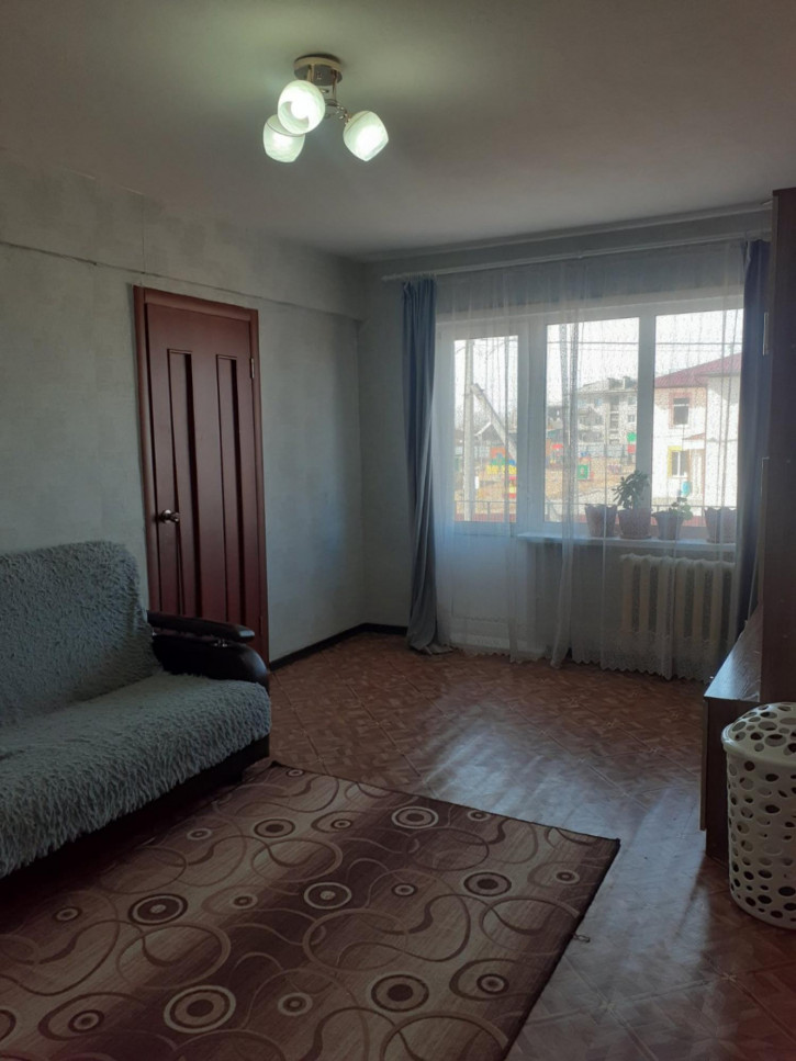 2-комн квартира п. Усть-Ордынский, 6