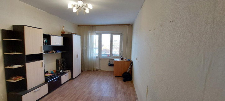 2-комн квартира Доржи Банзарова, 63