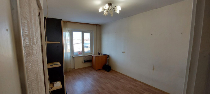2-комн квартира Доржи Банзарова, 63