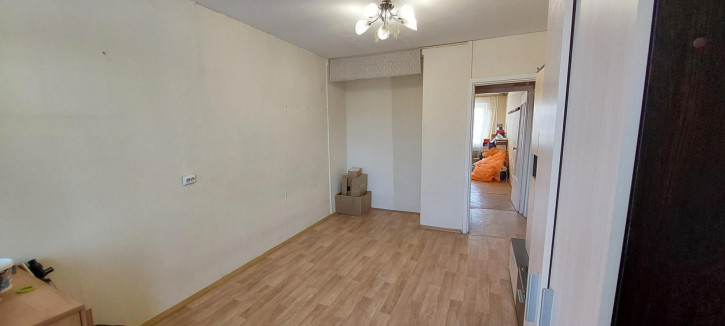 2-комн квартира Доржи Банзарова, 63