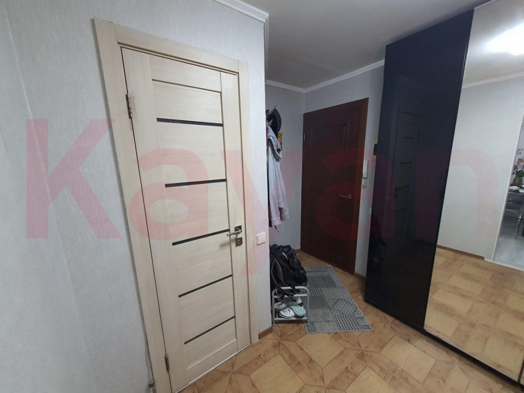 Купить квартиру за 12 500 000 рублей на микрорайон Парус ул.
