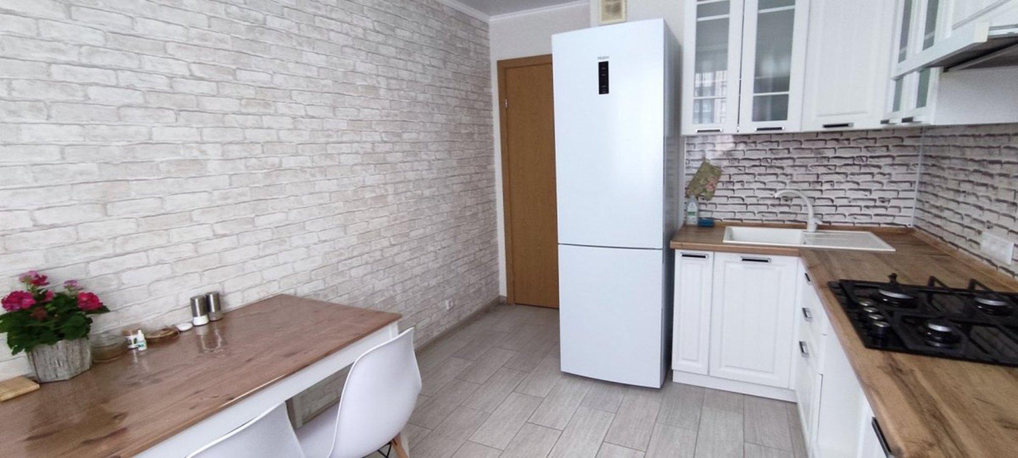 Купить квартиру за 4 850 000 рублей на им. Космонавта Гагарина 192/4