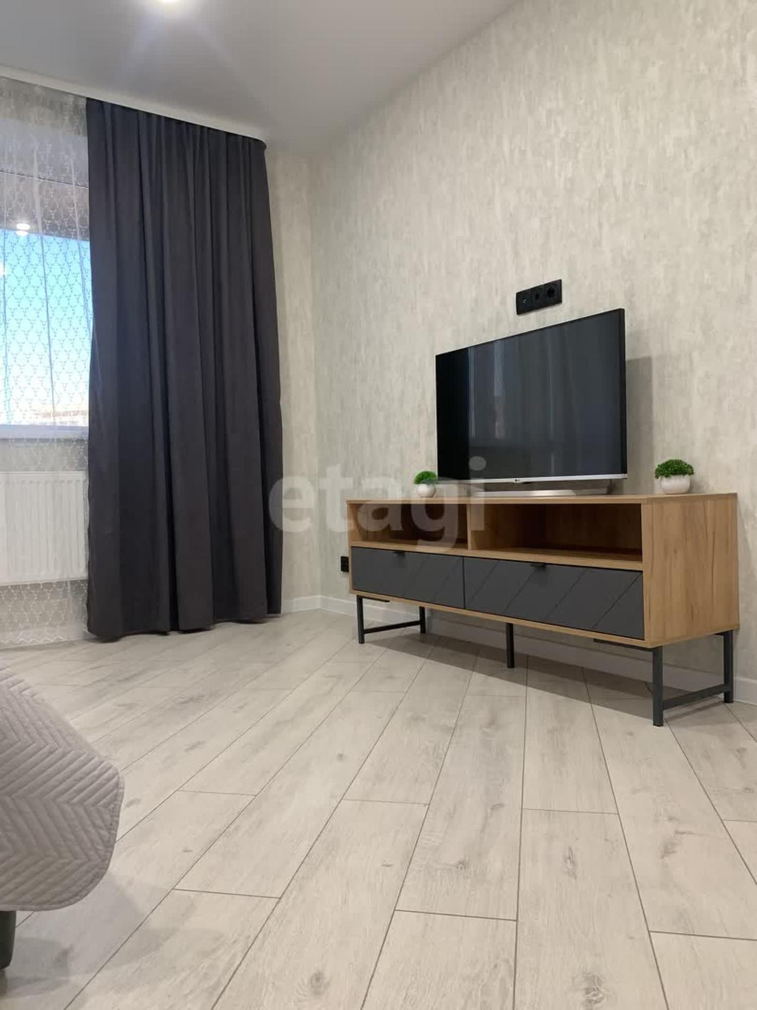 Купить квартиру за 6 850 000 рублей на Маршала Жукова, 156